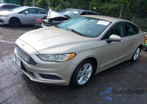2018 Ford Fusion Hybrid Se z USA, uszkodzony, nr VIN 3FA6P0LU8JR206601